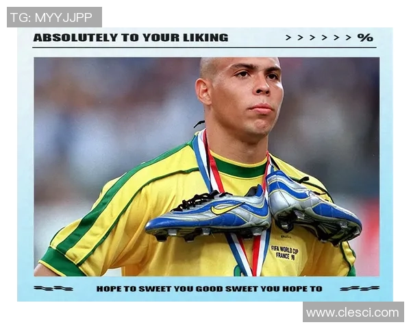 33号球衣传奇足球明星背后的故事与辉煌成就揭秘 33号球衣传奇足球明星背后的故事与辉煌成就揭秘