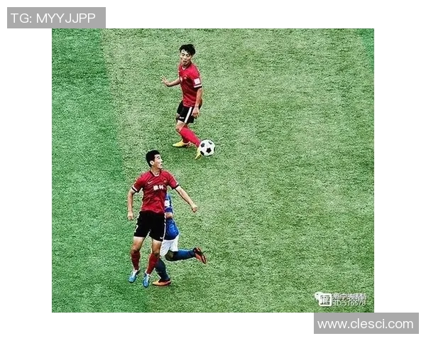 湖北足球明星的辉煌历程与成就解析 湖北足球明星的辉煌历程与成就解析